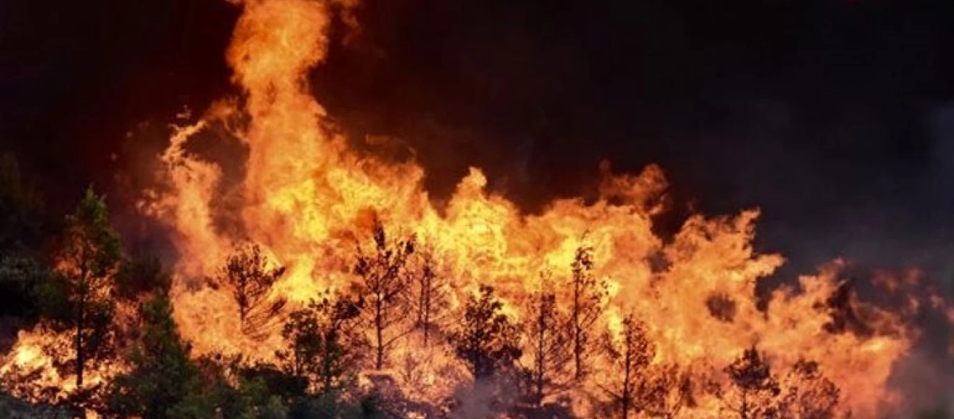 Πυρκαγιά στην Κέρκυρα: Εκκενώθηκαν χωριά